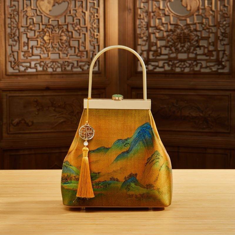 Chinese Painting Mulberry Silk Lux Kiss Lock Clutch Handbag - Image 4