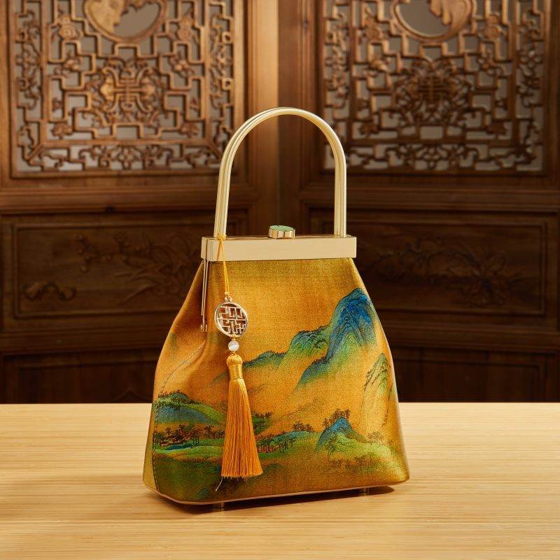 Chinese Painting Mulberry Silk Lux Kiss Lock Clutch Handbag - Image 5