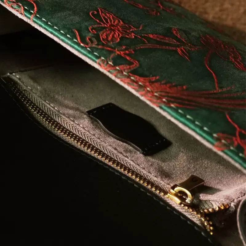 Xiangyunsha Silk Vintage New Chinese-Style Evening Clutch Wallet - Image 7